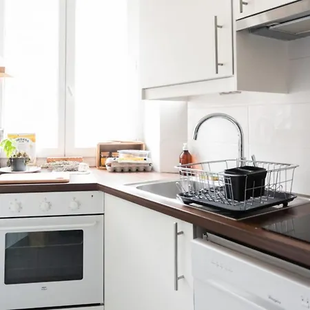 Beautiful Flat In The Batignolles Area Daire Paris